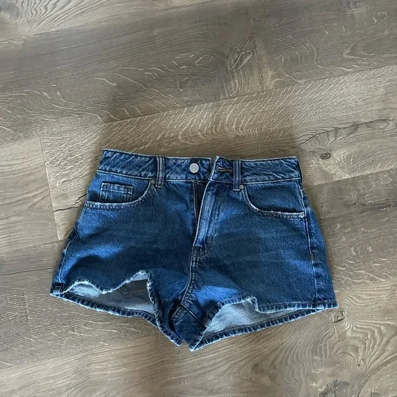 Pacsun Darkwash high waist jean shorts - Picture 1 of 3